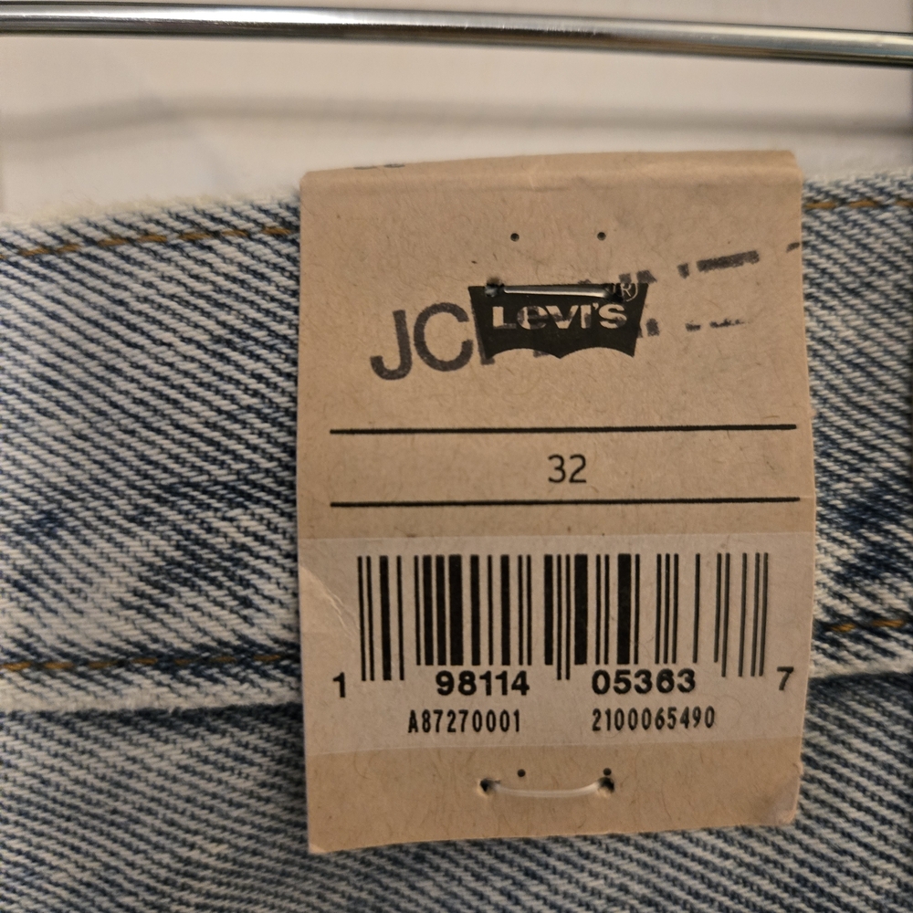 Levi's Light Blue Denim Skirt - Picture 3 of 7